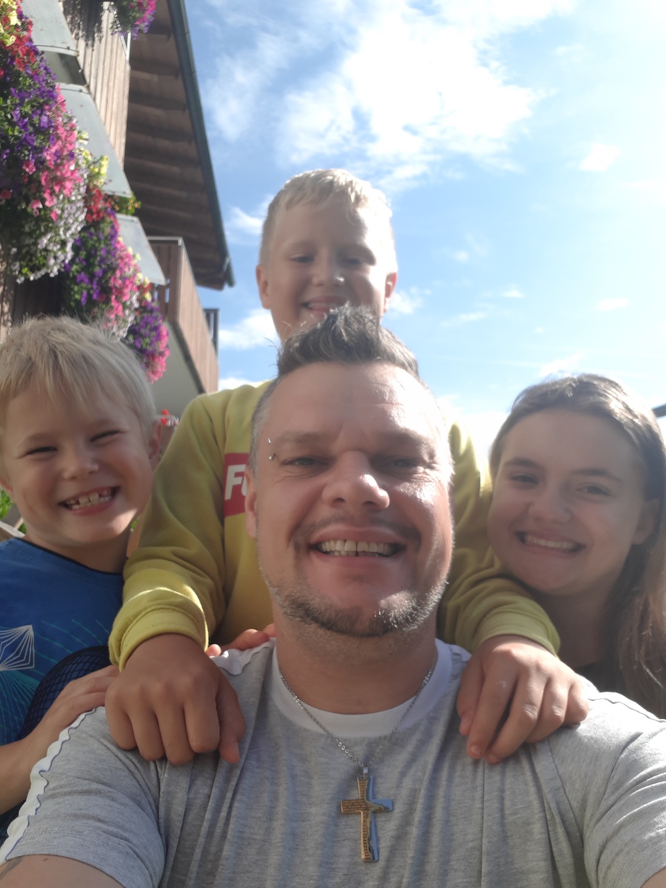 NightWatch-story_Familie Csmarits-1